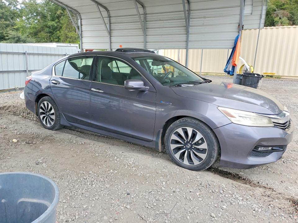 69752676 :رقم المزاد ، JHMCR6F72HC022164 vin ، 2017 Honda Accord مزاد بيع