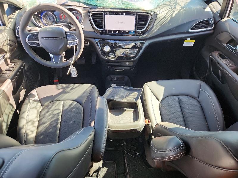 Продажа на аукционе авто 2027 Chrysler Pacifica, vin: 2C4RC1BG4VR595205, номер лота: 67286176