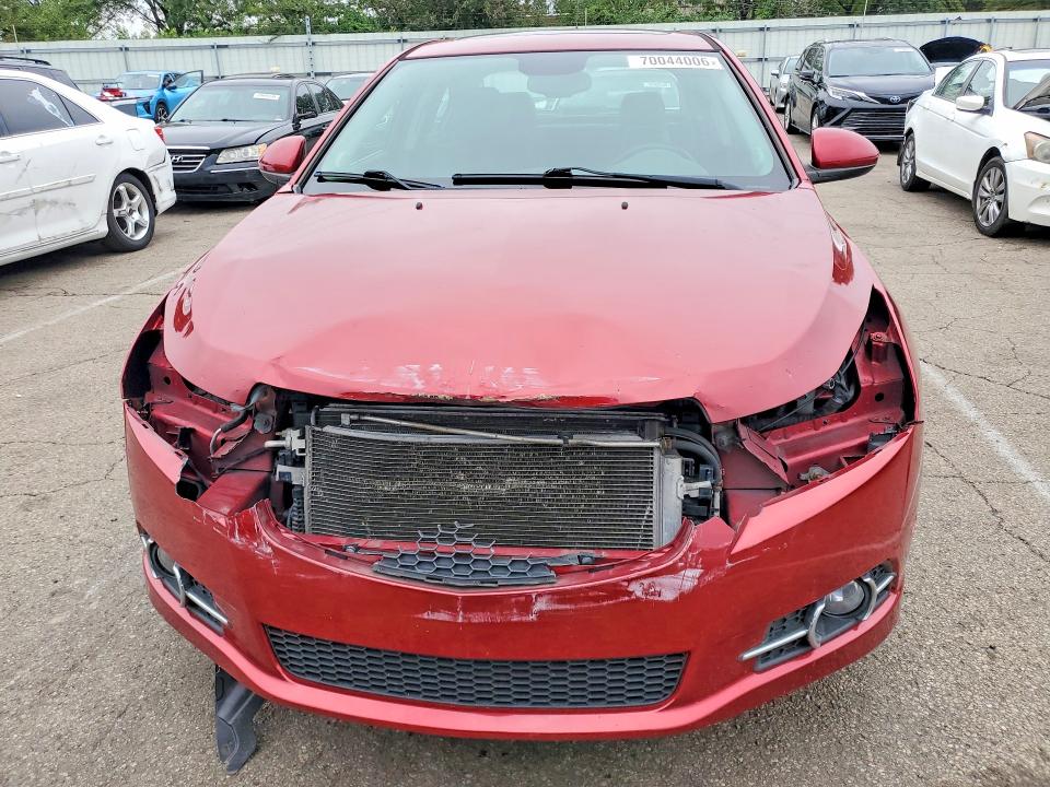 70044006 :رقم المزاد ، 1G1PG5SB9E7230374 vin ، 2014 Chevrolet Cruze مزاد بيع