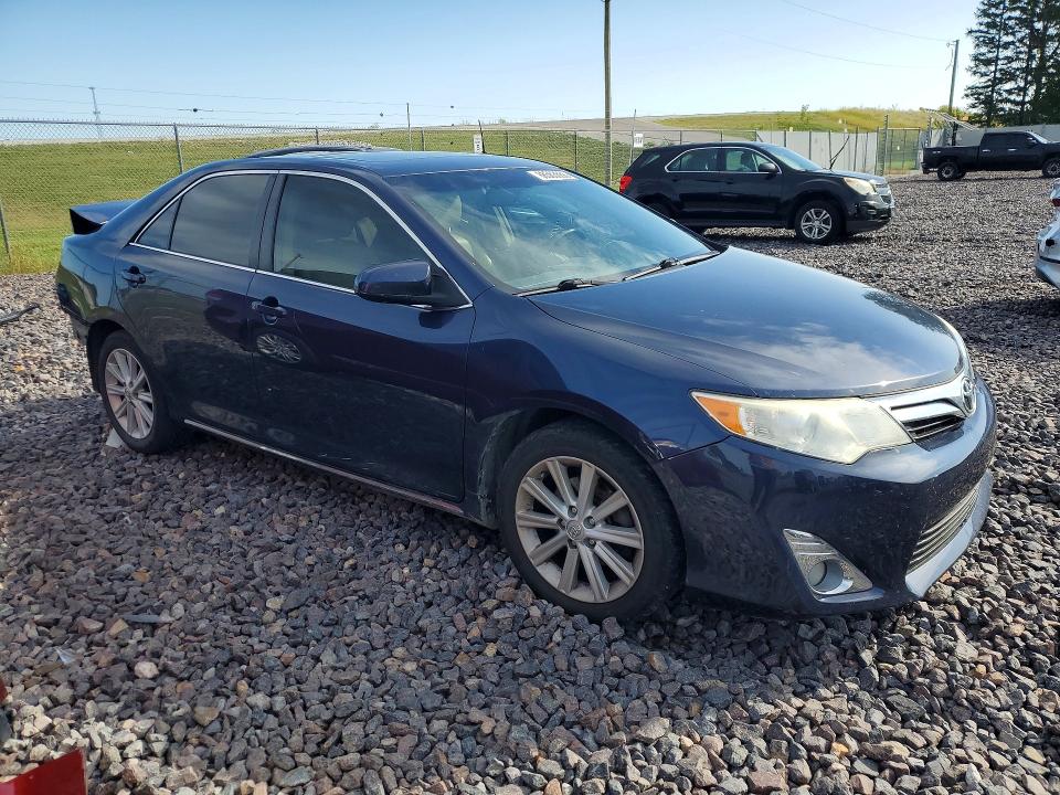 68563666 :رقم المزاد ، 4T1BF1FK4EU778402 vin ، 2014 Toyota Camry مزاد بيع