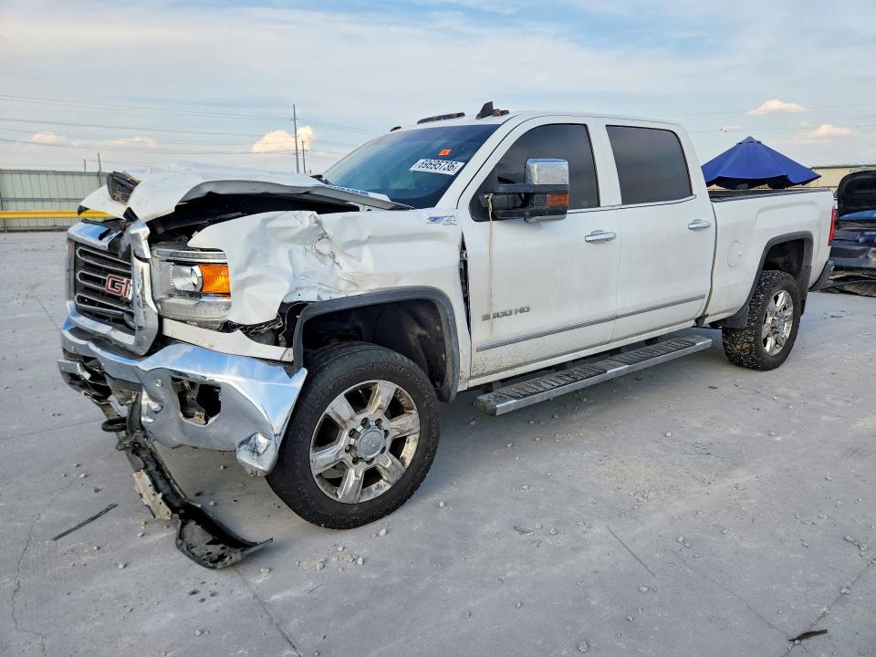 69695736 :رقم المزاد ، 1GT12REY8KF122204 vin ، 2019 Gmc Sierra مزاد بيع