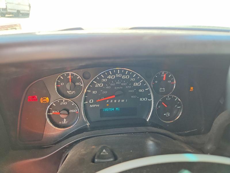 64380776 :رقم المزاد ، 1GD07RFP7J1220893 vin ، 2018 Gmc Savana مزاد بيع