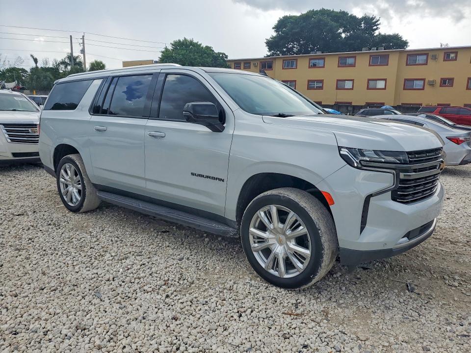 2022 Chevrolet Suburban მანქანა იყიდება აუქციონზე, vin: 1GNSKEKL1NR201844, აუქციონის ნომერი: 69727776