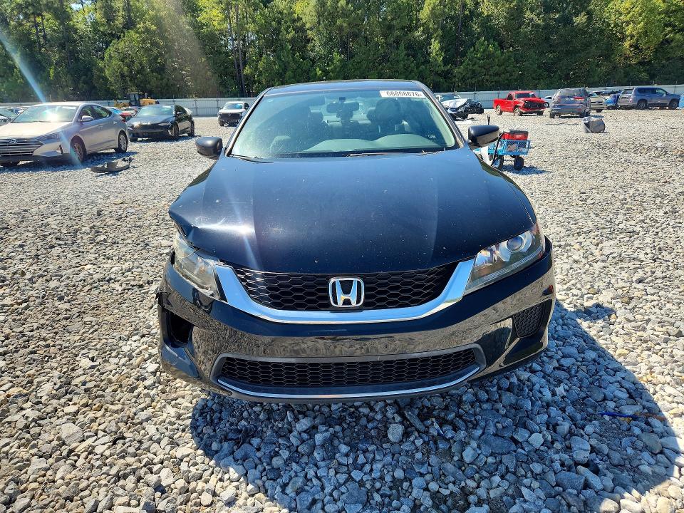 Продажа на аукционе авто 2015 Honda Accord, vin: 1HGCT1B31FA013748, номер лота: 68868676