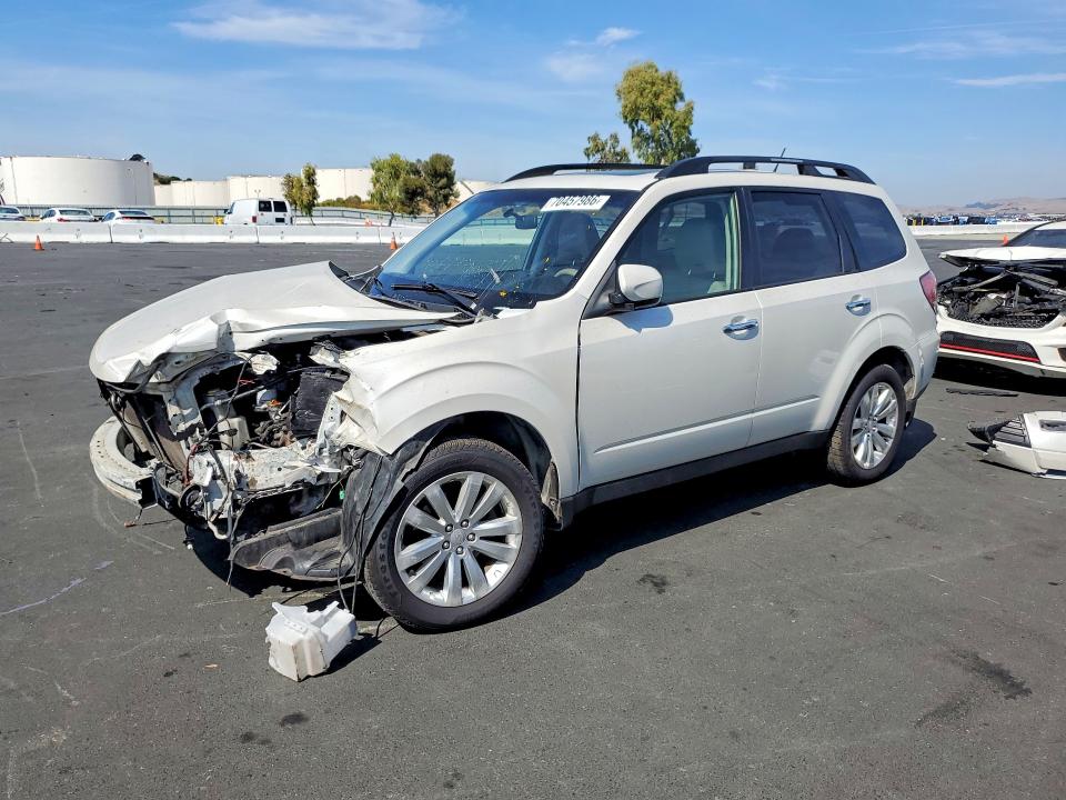 Продажа на аукционе авто 2013 Subaru Forester, vin: JF2SHADC4DG433458, номер лота: 70457986