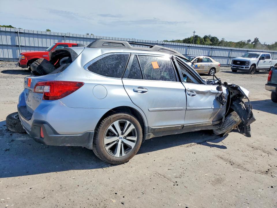 2018 Subaru Outback მანქანა იყიდება აუქციონზე, vin: 4S4BSENC6J3265424, აუქციონის ნომერი: 69911186