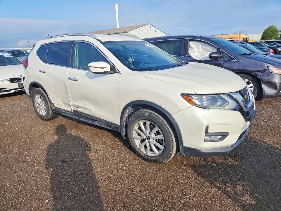 2017 Nissan Rogue მანქანა იყიდება აუქციონზე, vin: 5N1AT2MT2HC870074, აუქციონის ნომერი: 67466266