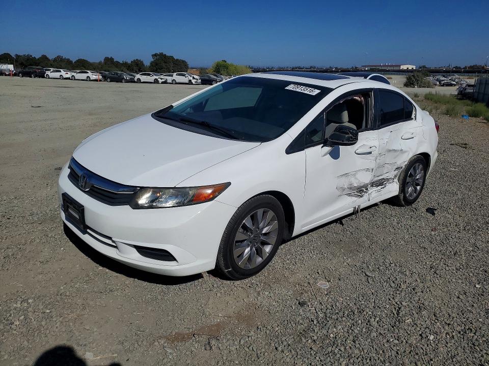 70913516 :رقم المزاد ، 19XFB2F82CE345121 vin ، 2012 Honda Civic مزاد بيع