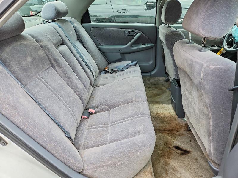 1998 Toyota Camry მანქანა იყიდება აუქციონზე, vin: 4T1BF22K9WU926735, აუქციონის ნომერი: 70994056