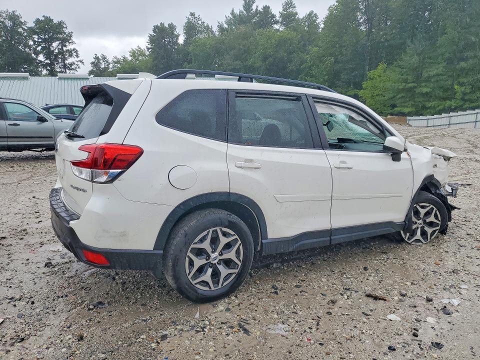 2020 Subaru Forester მანქანა იყიდება აუქციონზე, vin: JF2SKAJC8LH610060, აუქციონის ნომერი: 66704266