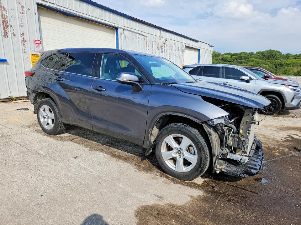 68961306 :رقم المزاد ، 5TDBZRBH6MS555477 vin ، 2021 Toyota Highlander مزاد بيع