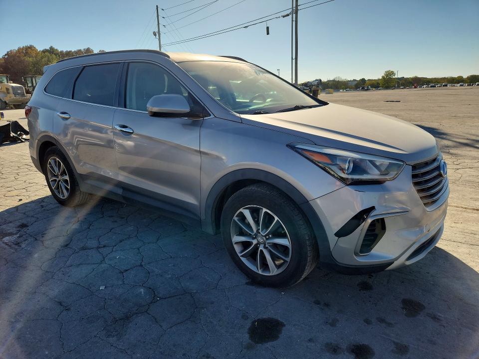 2017 Hyundai Santa Fe მანქანა იყიდება აუქციონზე, vin: KM8SMDHF6HU215430, აუქციონის ნომერი: 70795576