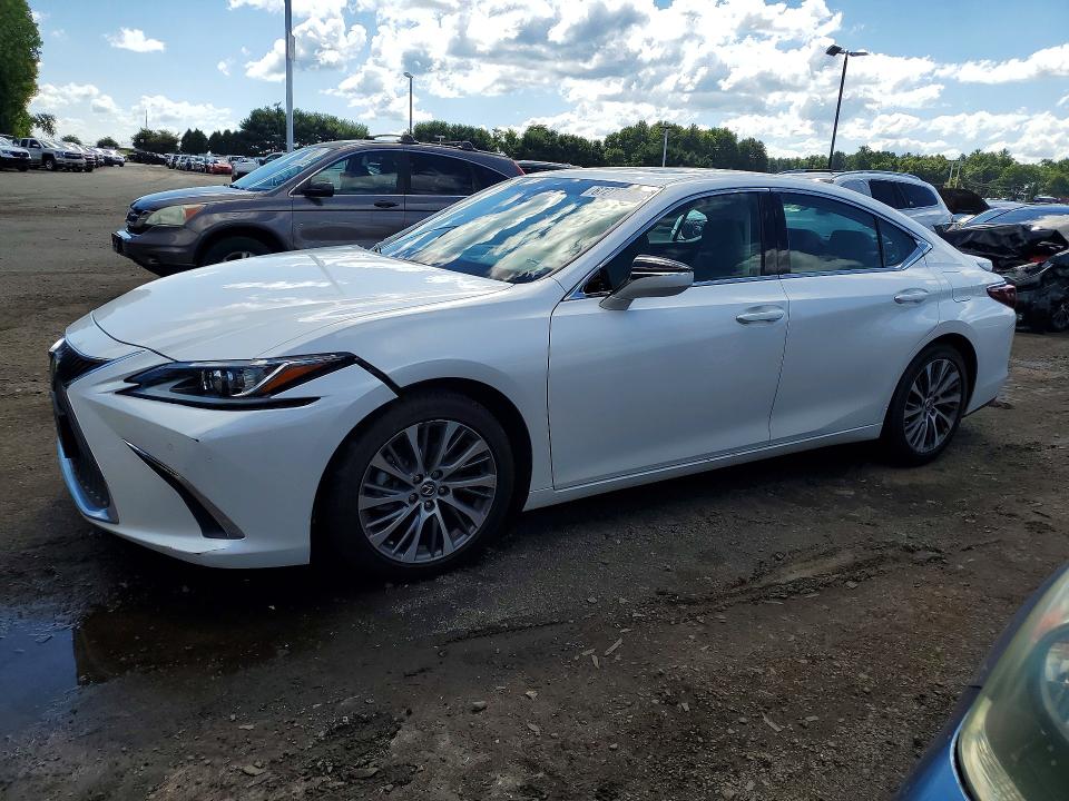 2021 Lexus Es 350 მანქანა იყიდება აუქციონზე, vin: 58ADZ1B16MU085559, აუქციონის ნომერი: 67278246