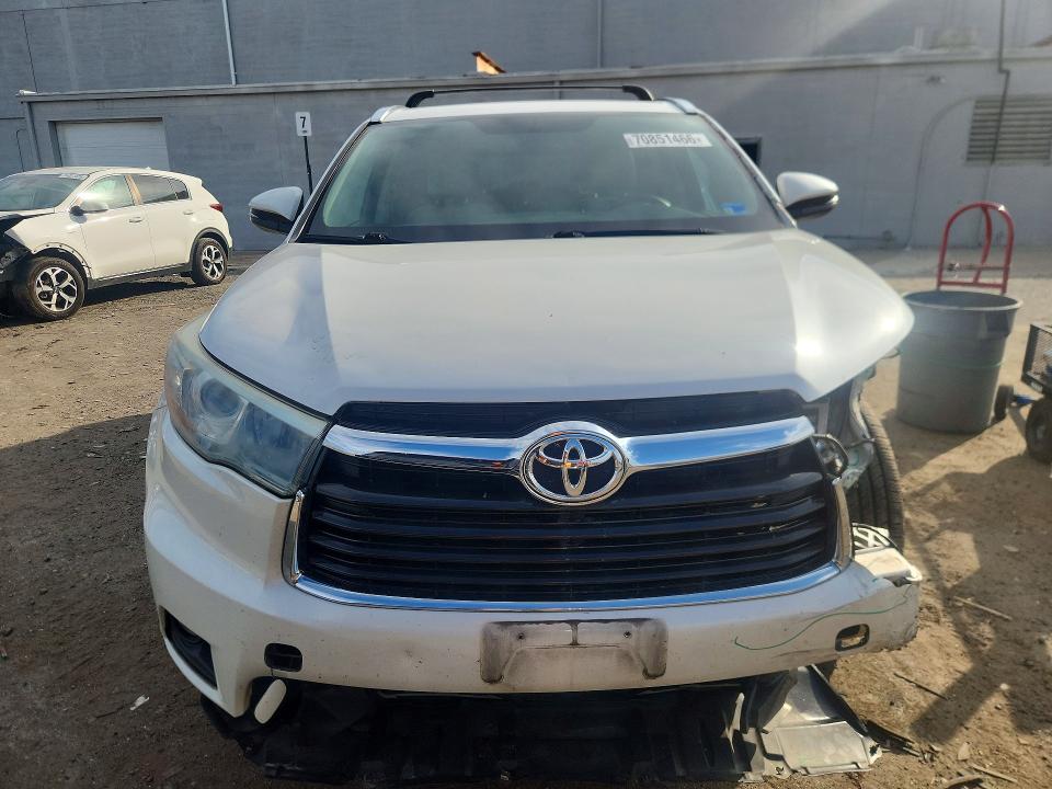 Продажа на аукционе авто 2016 Toyota Highlander, vin: 5TDJKRFH9GS285434, номер лота: 70851466