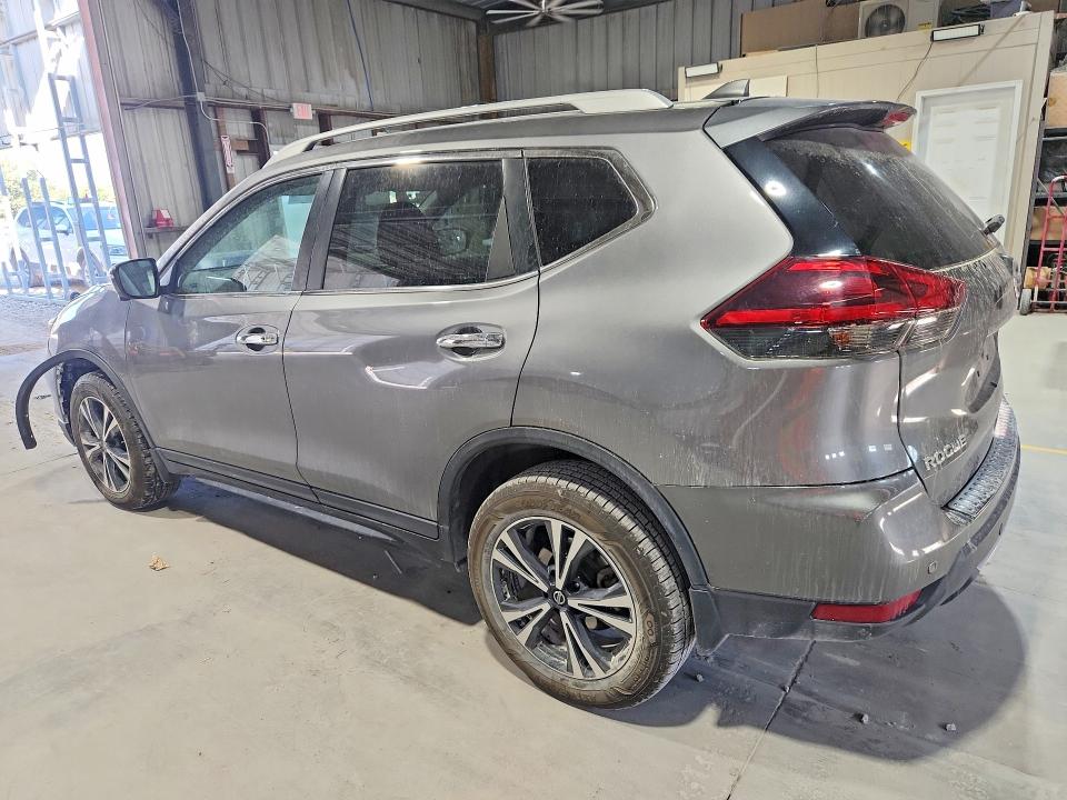 67725756 :رقم المزاد ، 5N1AT2MV0LC804567 vin ، 2020 Nissan Rogue مزاد بيع
