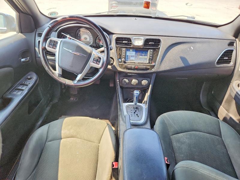 Продаж на аукціоні авто 2011 Chrysler 200, vin: 1C3BC1FG4BN615977, номер лоту: 69868336