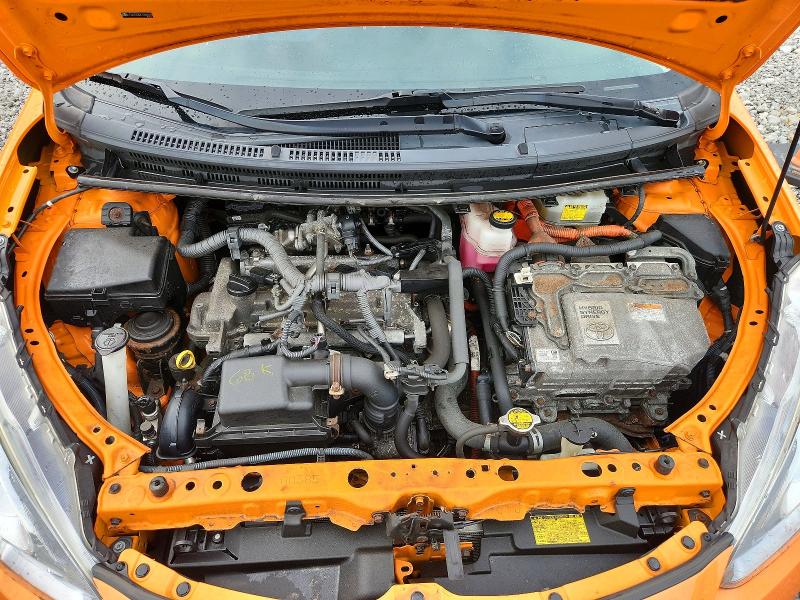 Продажа на аукционе авто 2015 Toyota Prius C, vin: JTDKDTB33F1090608, номер лота: 69401886