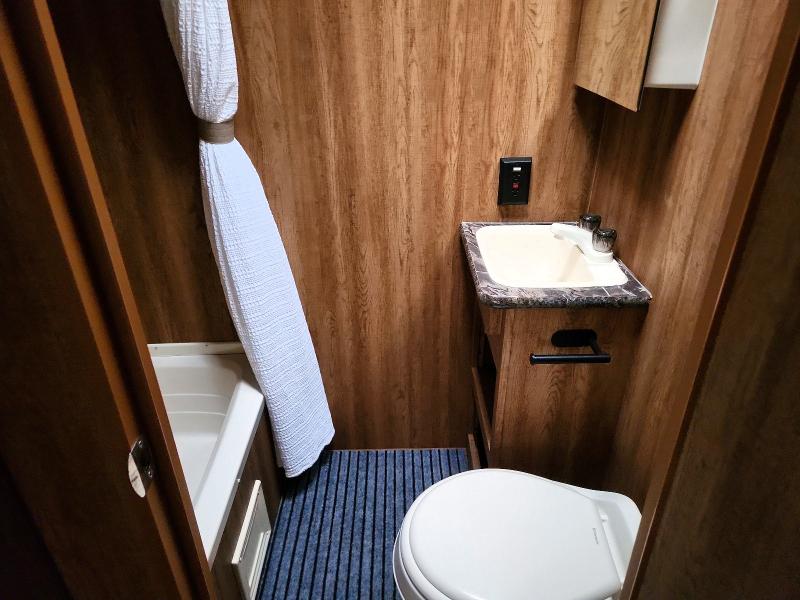 Aukcja sprzedaży 2017 Keystone Rv Recreational Vehicle (rv), vin: 4YDT1751XHW208378, numer aukcji: 70044836