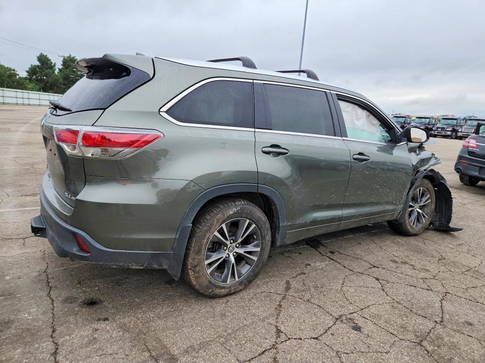 Продажа на аукционе авто 2016 Toyota Highlander, vin: 5TDJKRFH7GS327146, номер лота: 69304676