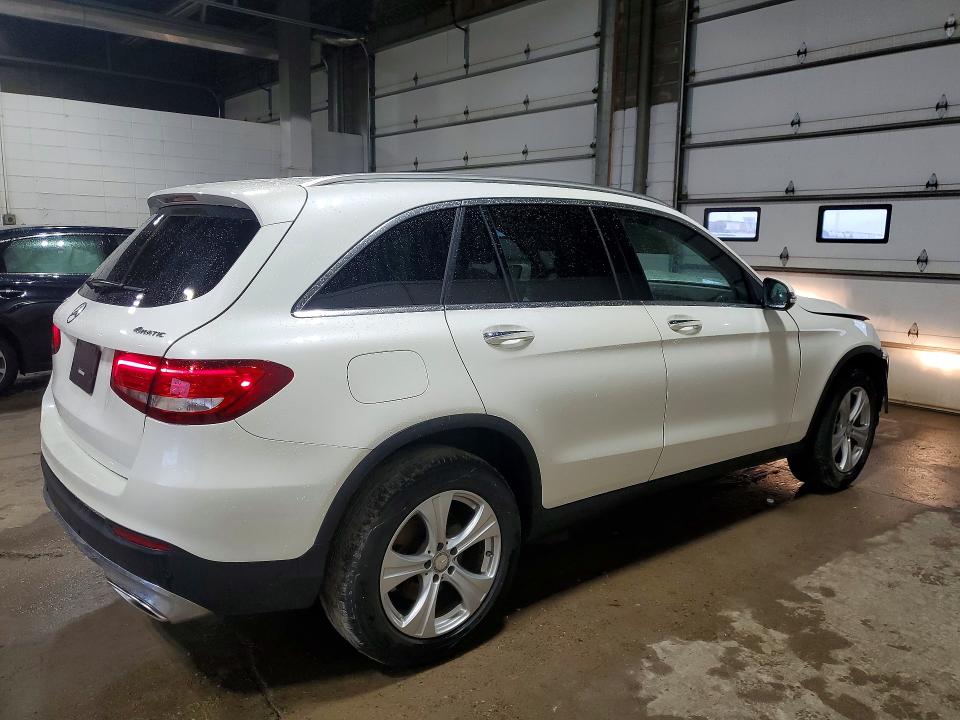 2017 Mercedes-benz Glc მანქანა იყიდება აუქციონზე, vin: WDC0G4KBXHF137175, აუქციონის ნომერი: 69358946