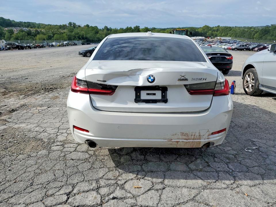 68208116 :رقم المزاد ، 3MW89FF00R8E85193 vin ، 2024 Bmw 330xi مزاد بيع
