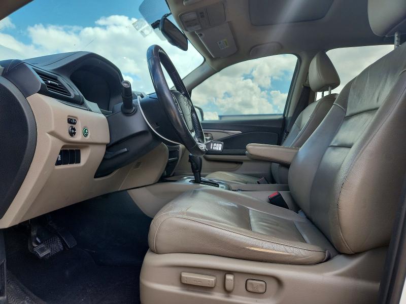 Продажа на аукционе авто 2016 Honda Pilot, vin: 5FNYF5H51GB020039, номер лота: 70641226