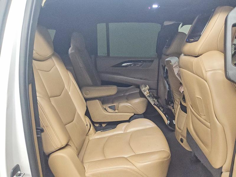 70871456 :رقم المزاد ، 1GYS3KKJXJR242478 vin ، 2018 Cadillac Escalade مزاد بيع