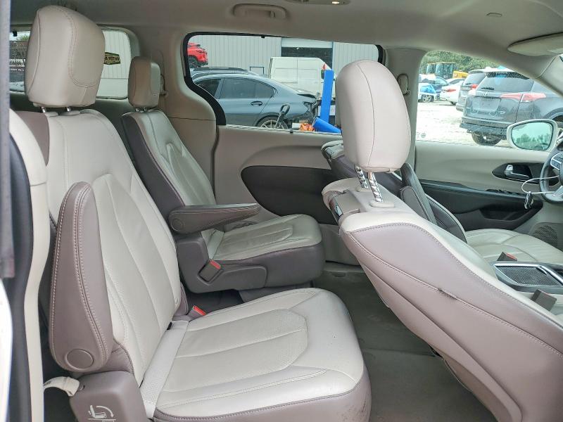 Продажа на аукционе авто 2017 Chrysler Pacifica, vin: 2C4RC1EG7HR644543, номер лота: 70604536