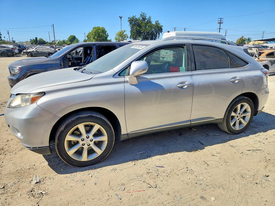 70675416 :رقم المزاد ، 2T2ZK1BA4BC051227 vin ، 2011 Lexus Rx مزاد بيع