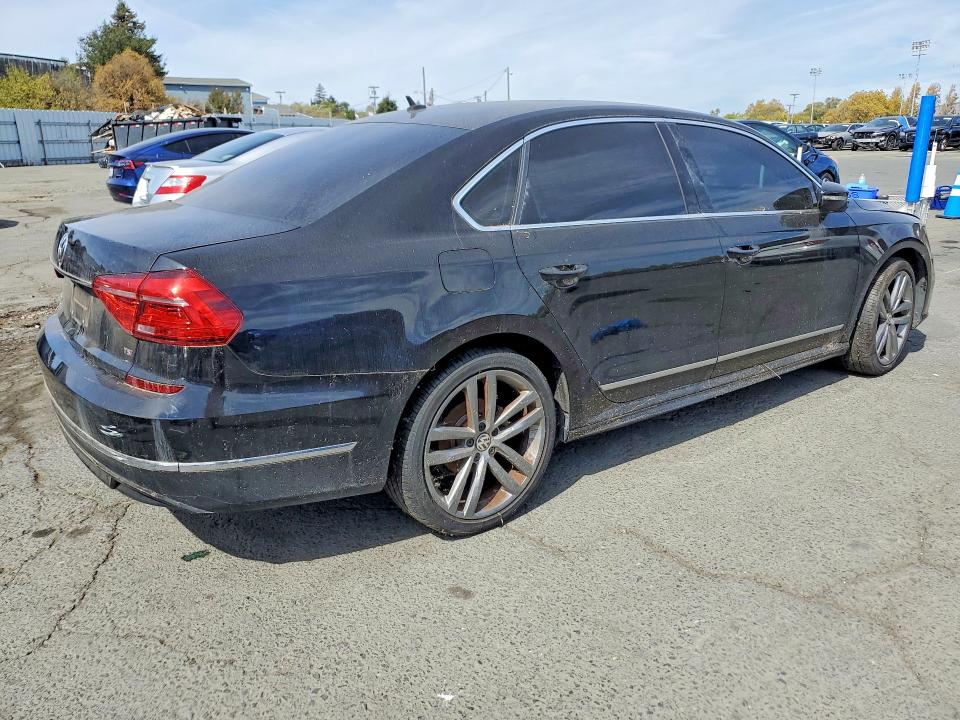 2016 Volkswagen Passat მანქანა იყიდება აუქციონზე, vin: 1VWAT7A30GC044292, აუქციონის ნომერი: 70563866