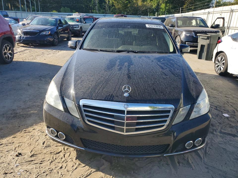 69245856 :رقم المزاد ، WDDHF5GB0BA292368 vin ، 2011 Mercedes-benz E مزاد بيع