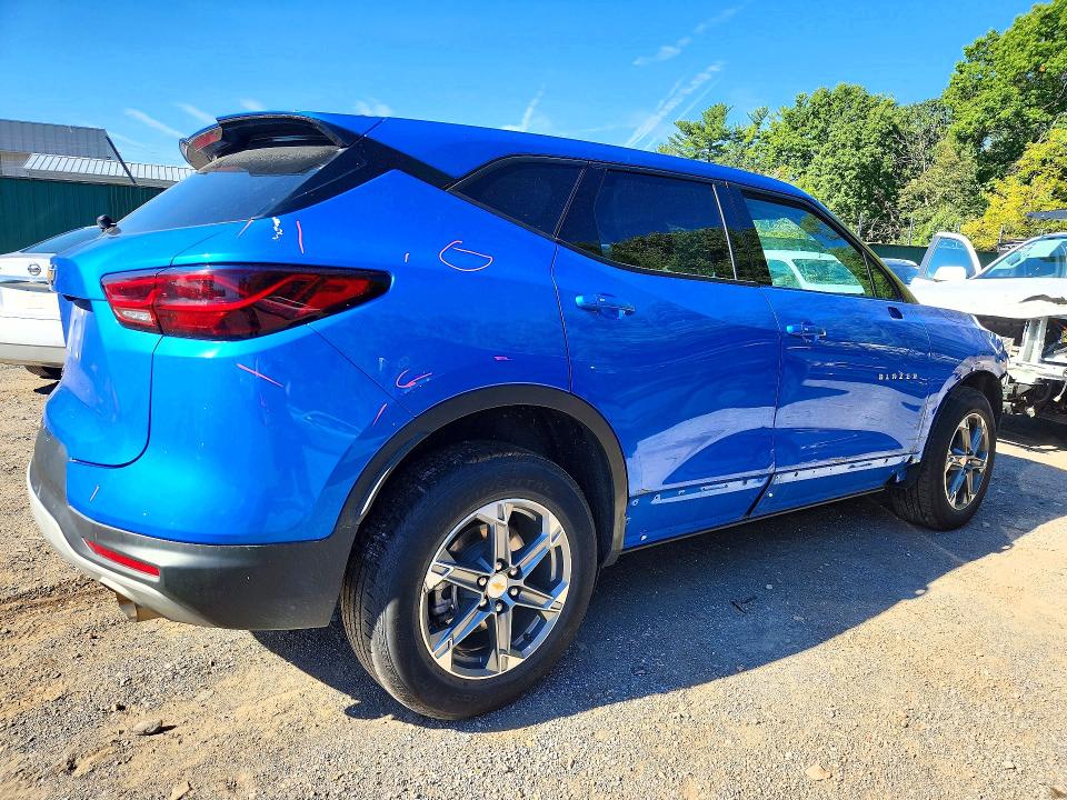 68978526 :رقم المزاد ، 3GNKBCR49SS252942 vin ، 2025 Chevrolet Blazer مزاد بيع
