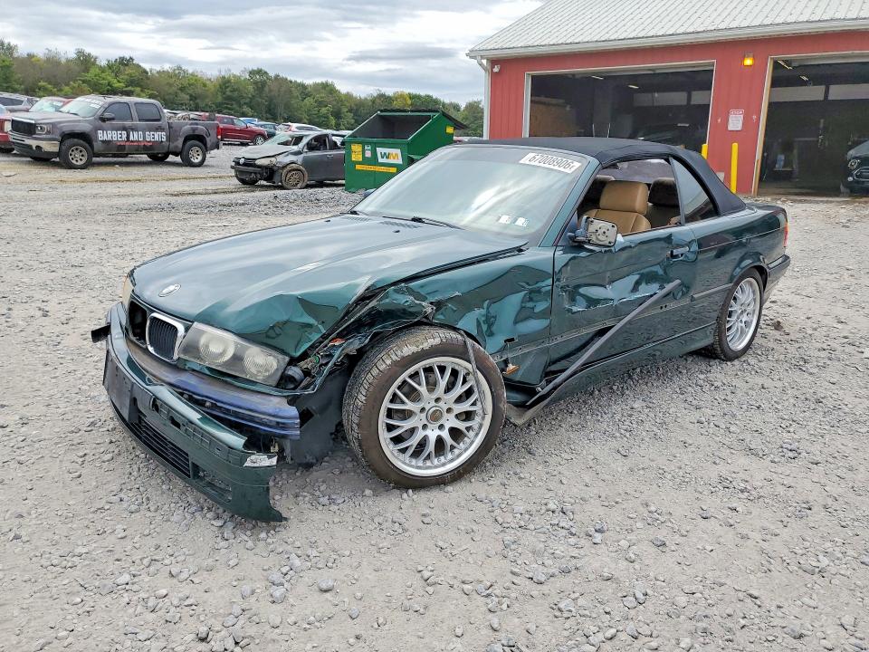 67008906 :رقم المزاد ، WBABJ7335XEA17863 vin ، 1999 Bmw 323 مزاد بيع