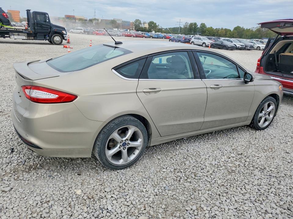 71179346 :رقم المزاد ، 3FA6P0G74GR164344 vin ، 2016 Ford Fusion مزاد بيع