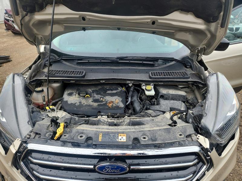 68511066 :رقم المزاد ، 1FMCU9GD9JUB44019 vin ، 2018 Ford Escape مزاد بيع