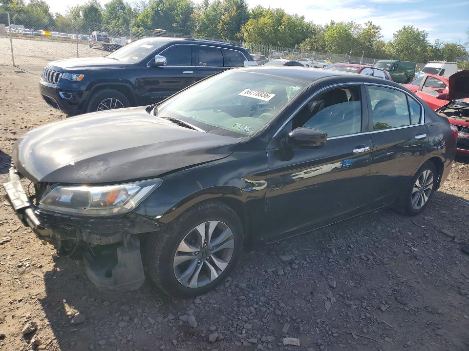 Auction sale of the 2013 Honda Accord, vin: 1HGCR2F30DA198953, lot number: 69778936
