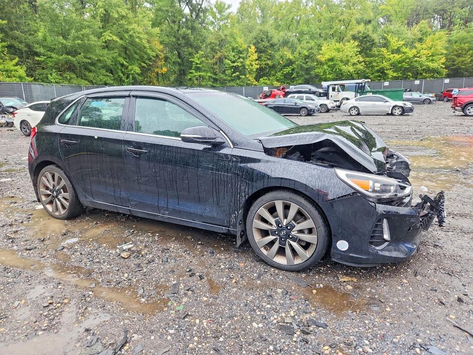 2018 Hyundai Elantra Gt მანქანა იყიდება აუქციონზე, vin: KMHH55LC0JU076136, აუქციონის ნომერი: 69633626