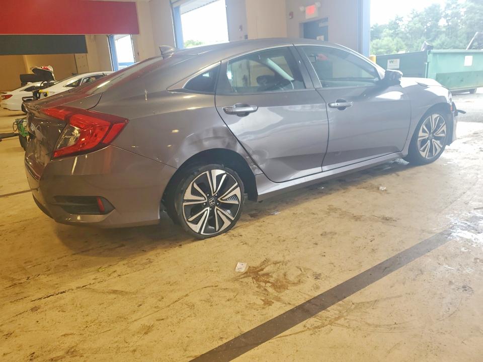 Продажа на аукционе авто 2016 Honda Civic, vin: 19XFC1F72GE215702, номер лота: 67126836