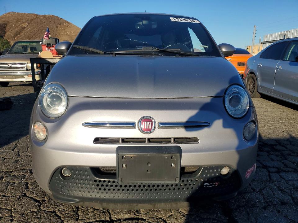 Aukcja sprzedaży 2017 Fiat 500, vin: 3C3CFFGE1HT699111, numer aukcji: 68300086