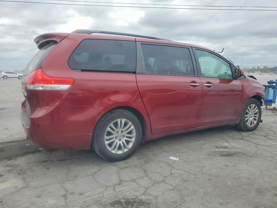 Aukcja sprzedaży 2012 Toyota Sienna, vin: 5TDYK3DC4CS270868, numer aukcji: 70130246