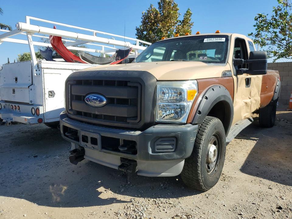 2011 Ford F350 მანქანა იყიდება აუქციონზე, vin: 1FT8X3B64BEC42393, აუქციონის ნომერი: 69623696