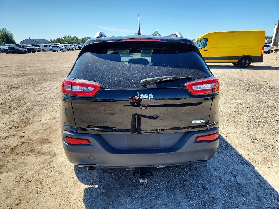 Продаж на аукціоні авто 2018 Jeep Cherokee, vin: 1C4PJLCB4JD503809, номер лоту: 69229926