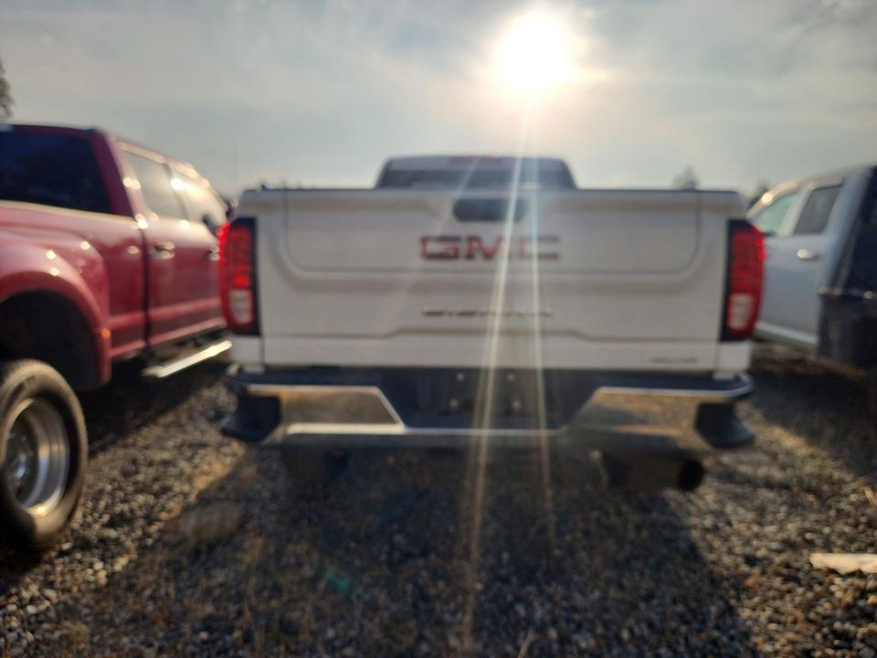 65283726 :رقم المزاد ، 1GT39TEY1RF120841 vin ، 2024 Gmc Sierra مزاد بيع
