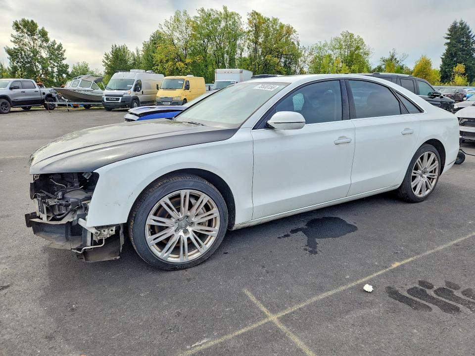 Продажа на аукционе авто 2015 Audi A8, vin: WAUJGAFD8FN019937, номер лота: 70530156