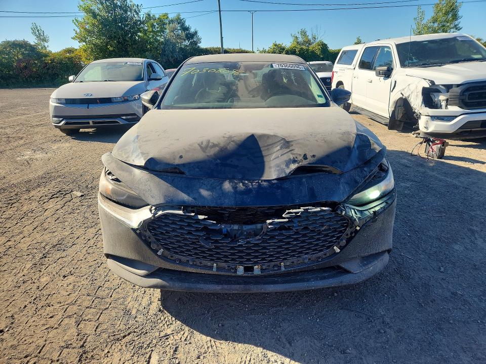 2020 Mazda 3 მანქანა იყიდება აუქციონზე, vin: 3MZBPAB72LM133376, აუქციონის ნომერი: 70306096
