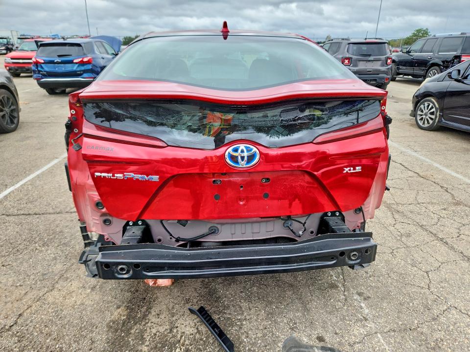68974046 :رقم المزاد ، JTDKARFP6L3139583 vin ، 2020 Toyota Prius Prime مزاد بيع