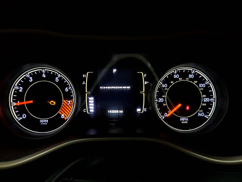 Продаж на аукціоні авто 2015 Jeep Cherokee, vin: 1C4PJMCS2FW672518, номер лоту: 69750346