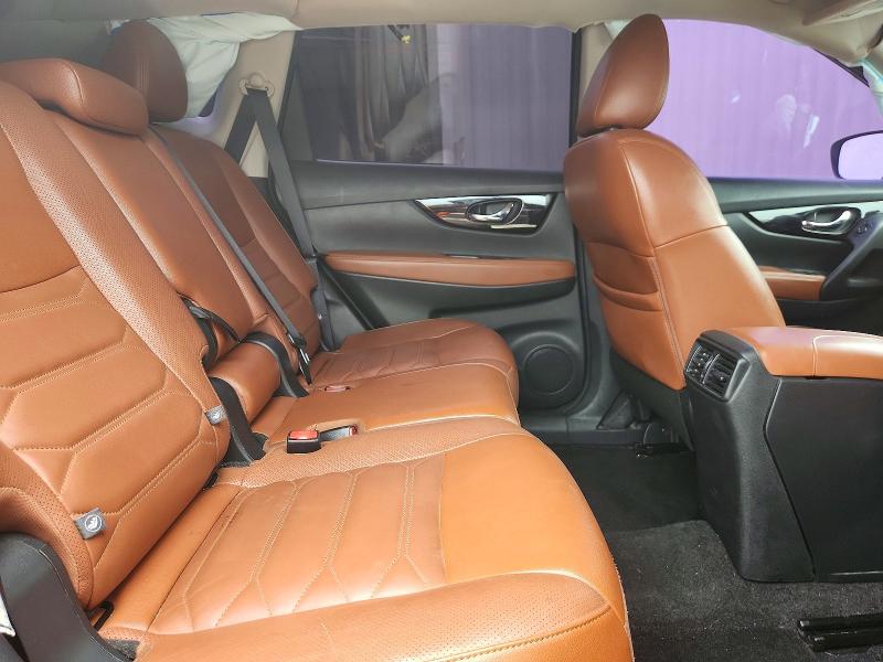 67290106 :رقم المزاد ، 5N1AT2MV3KC815433 vin ، 2019 Nissan Rogue مزاد بيع
