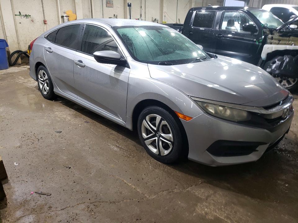Продажа на аукционе авто 2016 Honda Civic, vin: 19XFC2F58GE024967, номер лота: 69441386