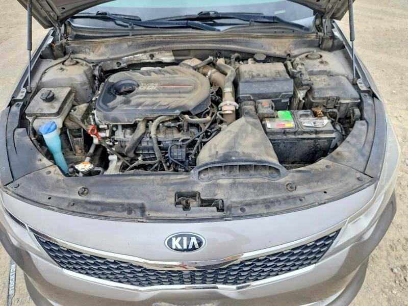 Auction sale of the 2018 Kia Optima, vin: 5XXGV4L2XJG220427, lot number: 67835416